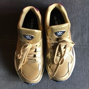 Adidas Falcons Gold